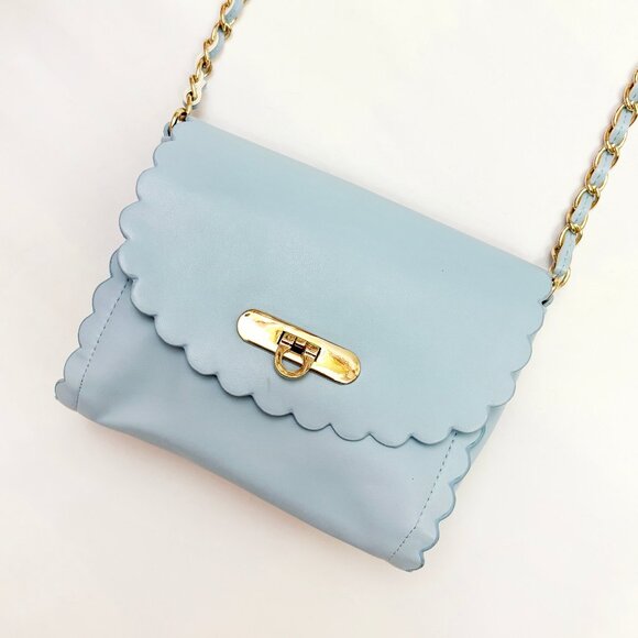 ASOS light blue scalloped edge crossbody purse - Picture 1 of 6